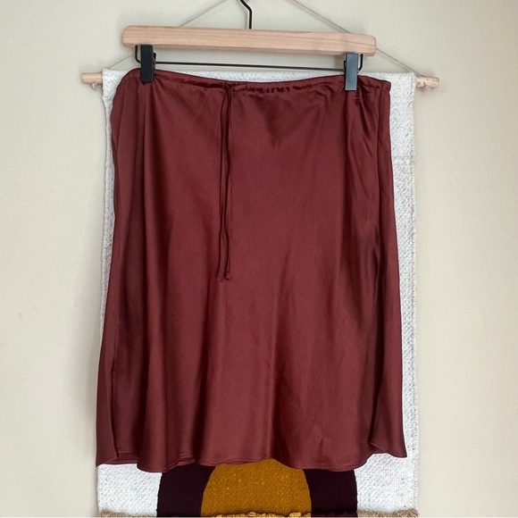 Madewell Brown Satin Skirt - Picture 2 of 10